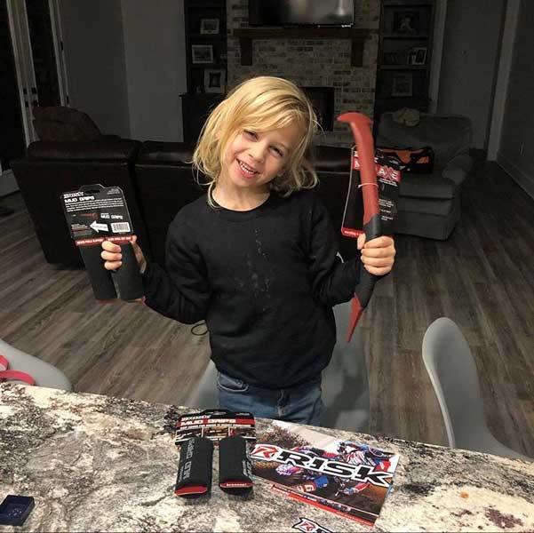 Best Gifts for Motocross Riders: Dirt Bike Accessories Guide - Risk Racing