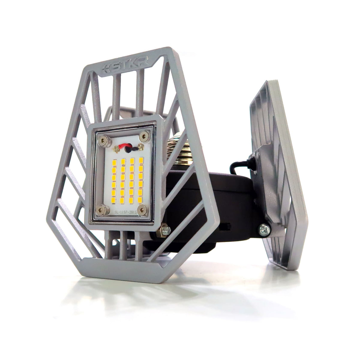 TRiLIGHT V2
