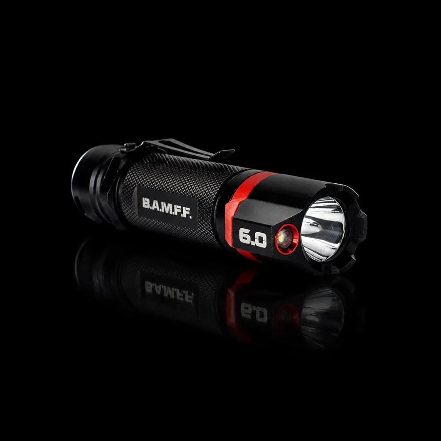 BAMFF 6.0 - Lampe de poche à double LED de 600 lumens